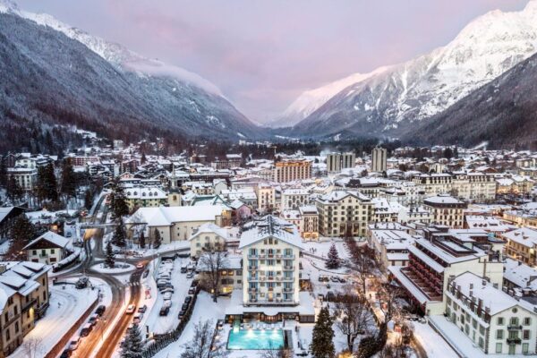 Hotel-Mont-Blanc-chamonix-5-etoiles-1024x680