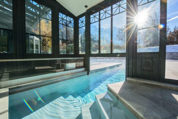 spa-clarins-chamonix-massage-1024x680